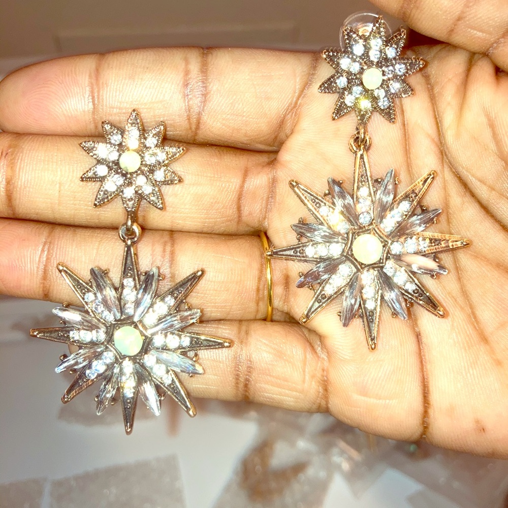 Vintage starburst crystal dangle earring